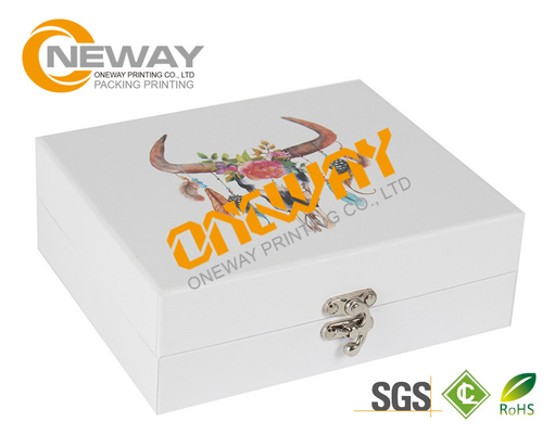 Custom Printed Gift Boxes ， Cartoon Gift Packaging Baby Socks with Box